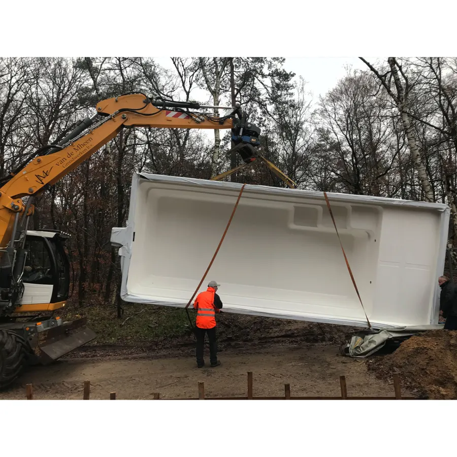Zwembad_project_turano_750_beach_aanleg2